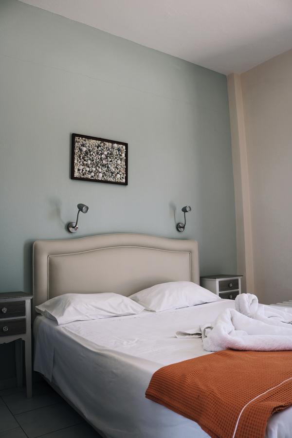 Esperida Rooms & Studios Амоопи Екстериор снимка